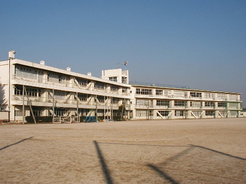 流山市立東部中学校