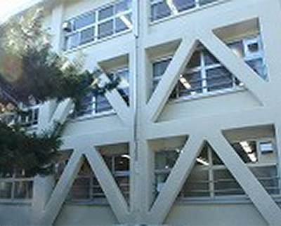 広島大学（翠）中・高校舎1号館