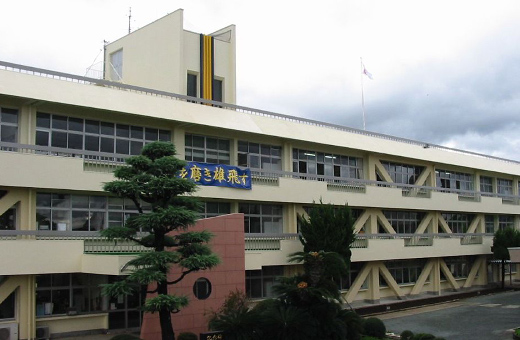 山鹿市立鹿本中学校