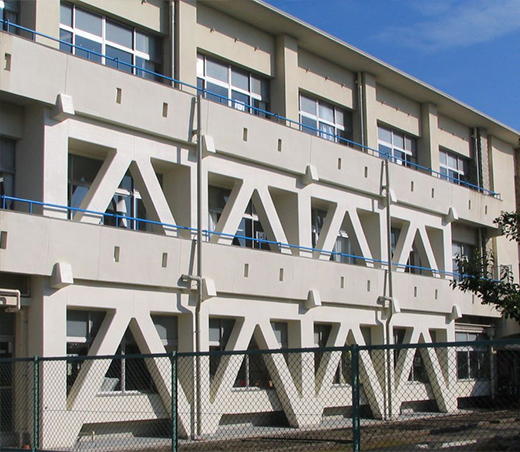 岩倉市立岩倉中学校北館・南館