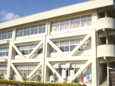 珠洲市立正院小学校校舎棟