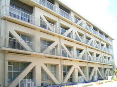 宝塚市立末成小学校