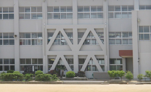 善通寺市立吉原小学校