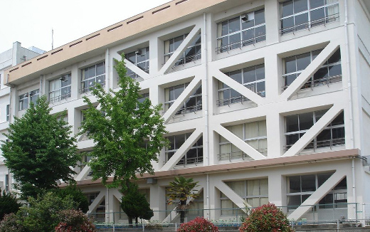 明石市立藤江小学校中校舎