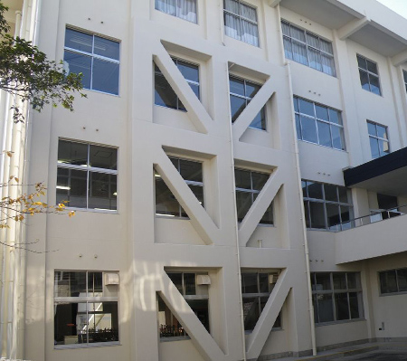 新居浜市立船木中学校北棟