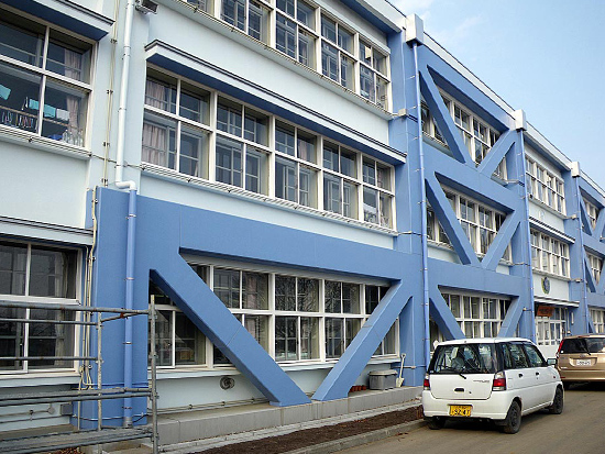 八戸市立桔梗野小学校