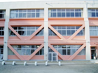 桑名市立深谷小学校