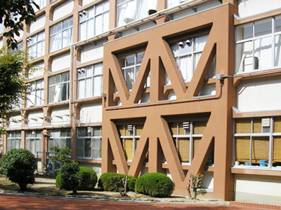 大阪府立堺東高校北館
