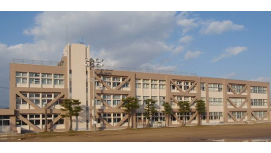 小松市立荒屋小学校