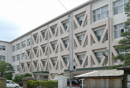 小松市立稚松小学校