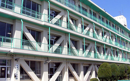 春日井市立大手小学校北館