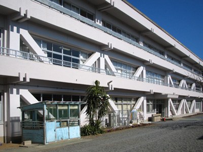 鹿嶋市立鹿島中学校