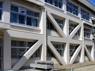 春日井市立勝川小学校北館