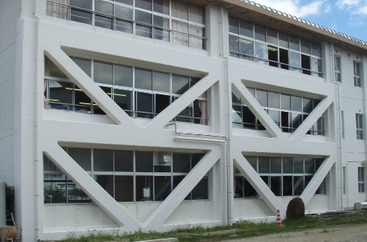 宮津市立栗田小学校校舎屋内運動場