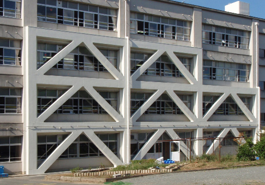 福知山市立成仁小学校教室棟