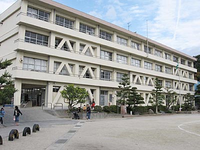 春日井市立坂下小学校