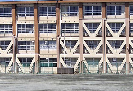 一宮市立葉栗中学校