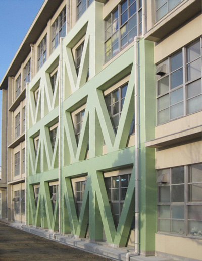 尼崎市立園和北小学校西校舎・北校舎