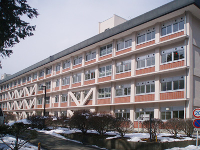 信州大学農学部食料生産・応用生命科学科実験棟（Ⅱ期）