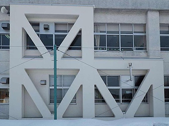 青森市立甲田小学校