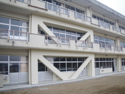 宮古市立磯鶏小学校