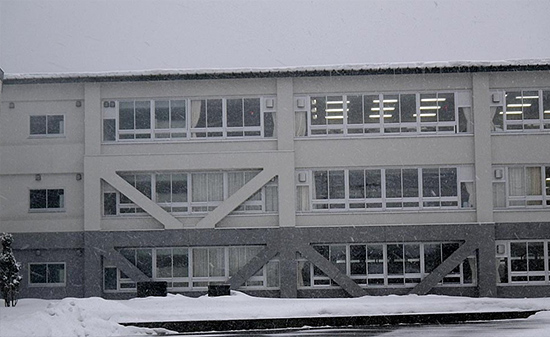 青森県立田名部高等学校第二期（普通教室棟）