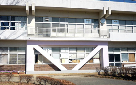 小川町立東中学校管理棟