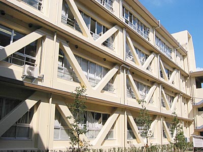 茨木市立西陵中学校