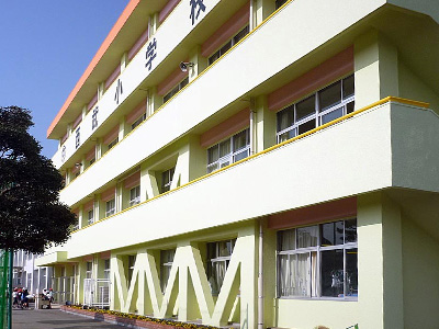入間市立西武小学校