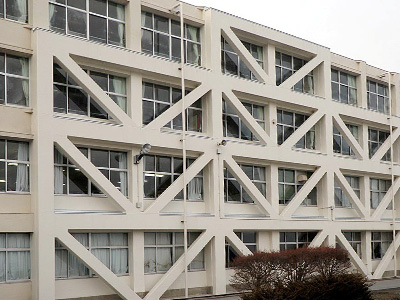 八戸市立市川中学校