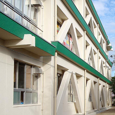 茨木市立東小学校南棟
