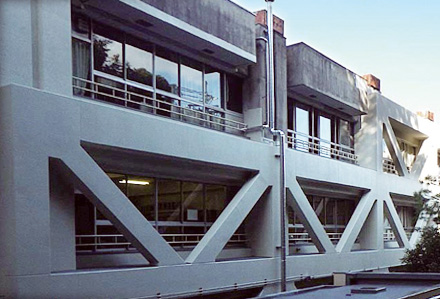 西宮市立生瀬小学校南西棟