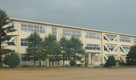 豊岡市立港中学校