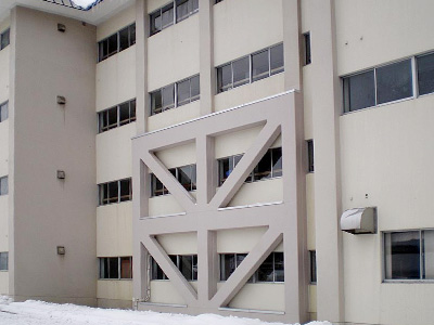 秋田県立大曲工業高校普通教室棟