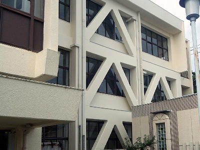 熊谷高等技術専門校管理棟
