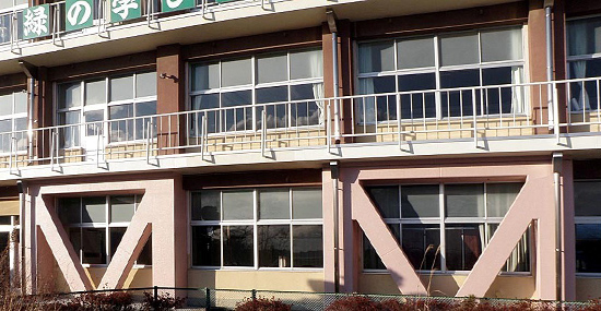 八戸市立中居林小学校