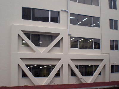 シンツ本社ビル