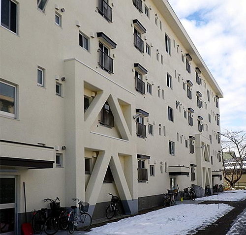 八戸市立中居林小学校