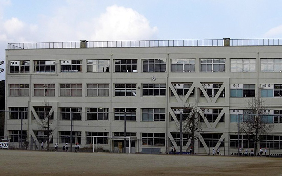 広島市立戸坂城山小学校