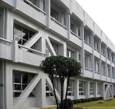 鬼北町立広見中学校ＢＣ棟