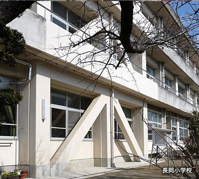 稲沢市立山崎小学校（ほか長岡小学校8構面）