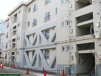 皇宮警察宿舎２号館