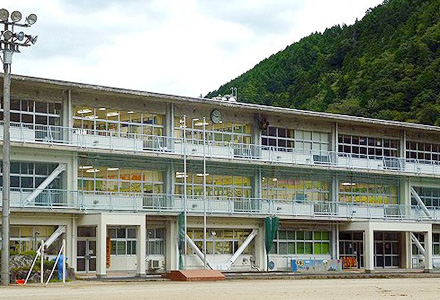 下呂市立東第一小学校