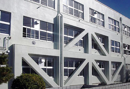 大垣市立興文中学校南校舎