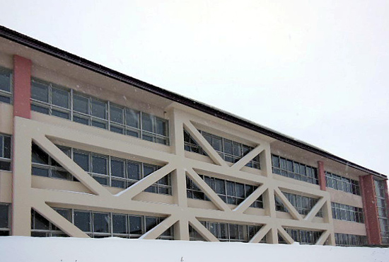 函北海道立特別支援学校（旧千歳市立真町中学校）