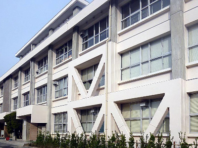 岡山県立岡山操山高校棟番号２２