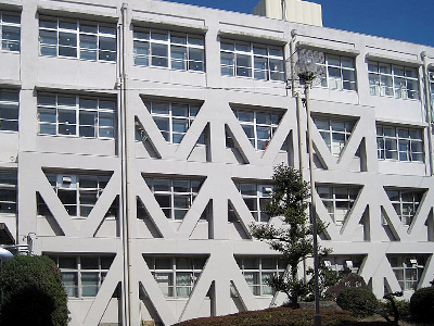 春日井市立知多中学校北館