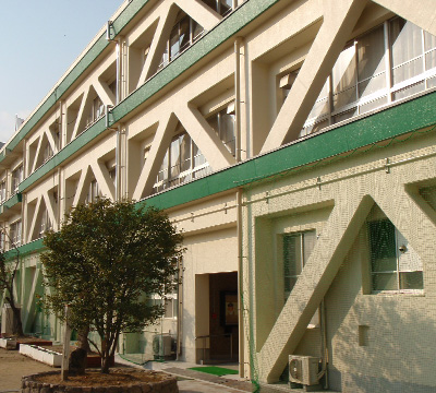 茨木市立東小学校