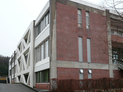 名古屋学院大学瀬戸キャンパス図書館
