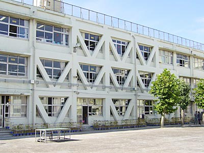 世田谷区立山野小学校